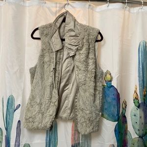 CAbi Reversible Alpine Snow-bunny Vest